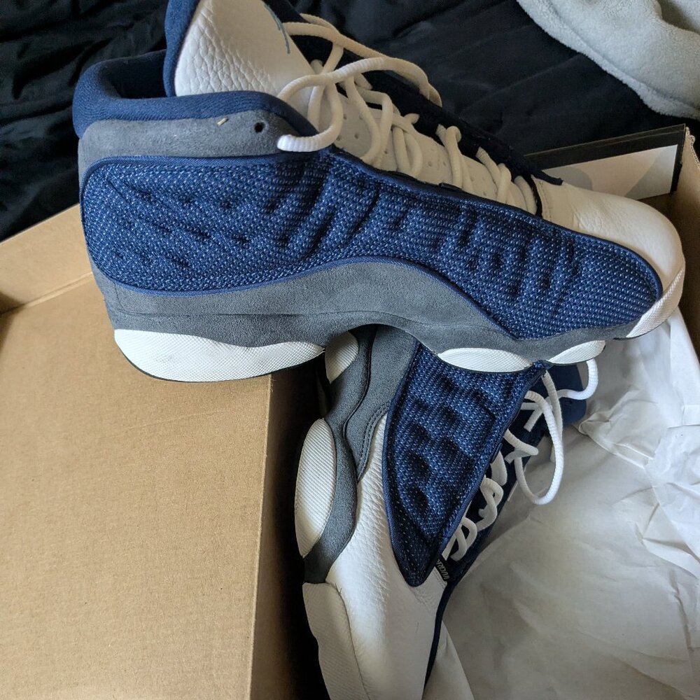 Air Jordan 13 Retro-size 6 boys